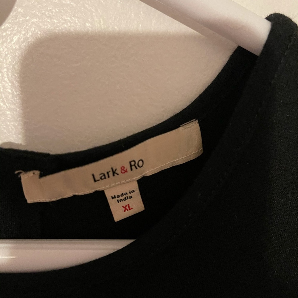 Blouse - Picture 2 of 4